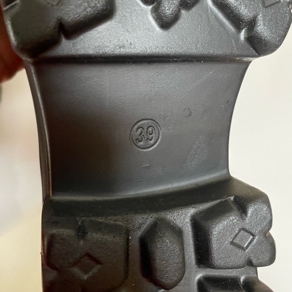 Like New -New Rick Brand Black Eco Vegan Black Mili Boots, Size Euro 39 - Picture 7 of 7